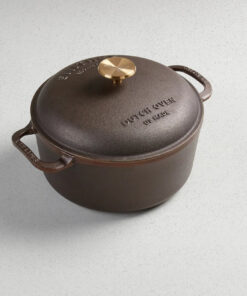 Smithey Ironware: 5.5 QT Dutch Oven