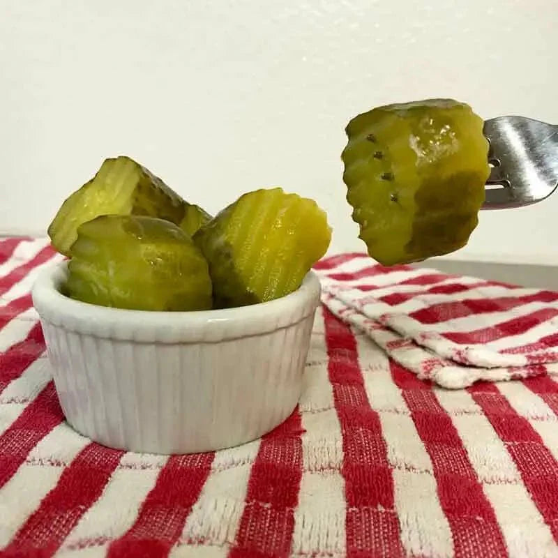 Jan's Garlic Dill Pickles. 32oz - Image 2