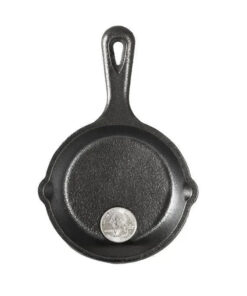 Lodge 3.5 Cast Iron Mini Skillet