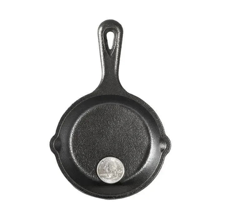 Lodge 3.5 Cast Iron Mini Skillet