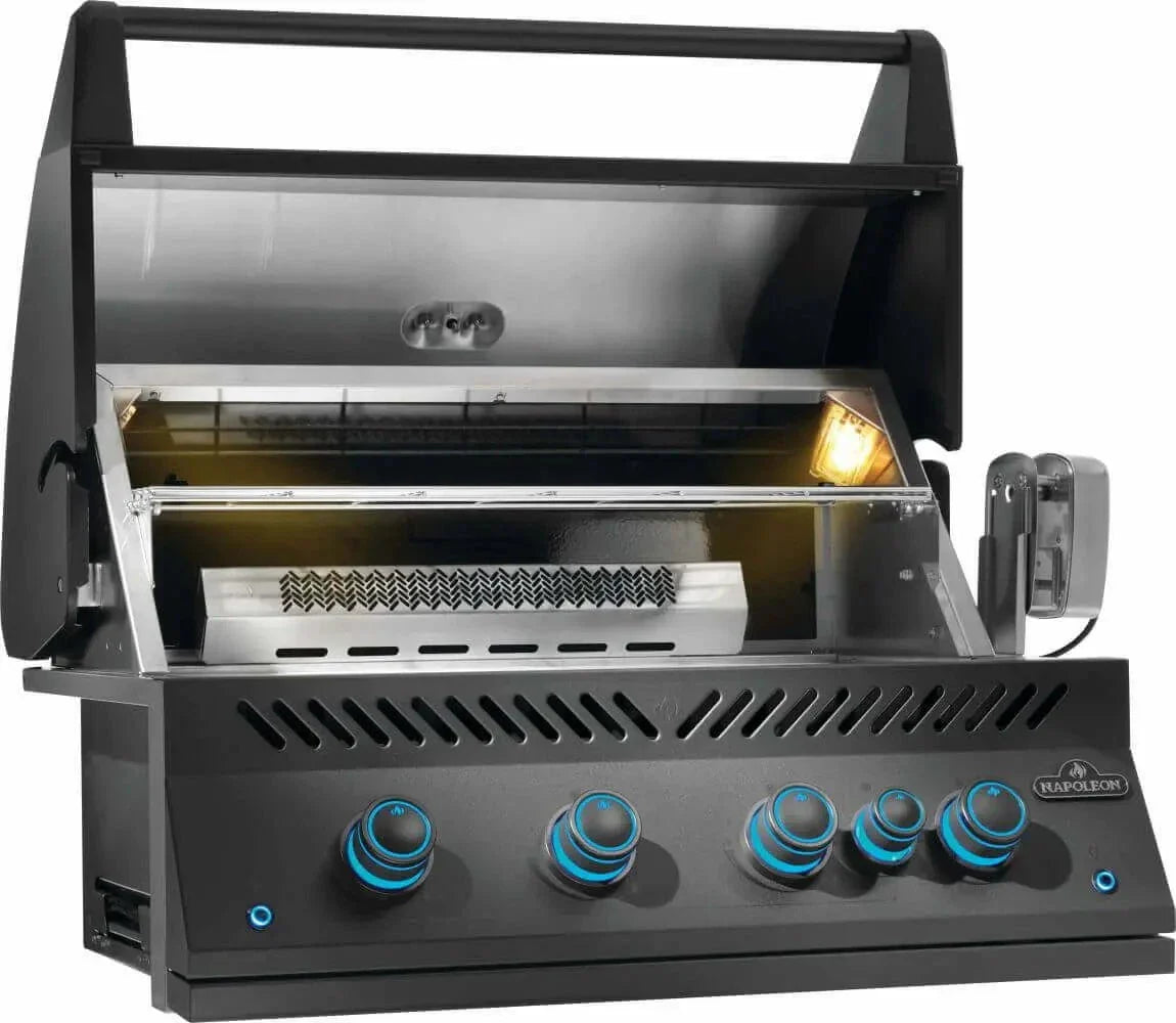 Napoleon Built-In 700 Series 32-inch Gas Grill with Rear Infrared Burner BIG32RB-1. Matte Black - Image 3