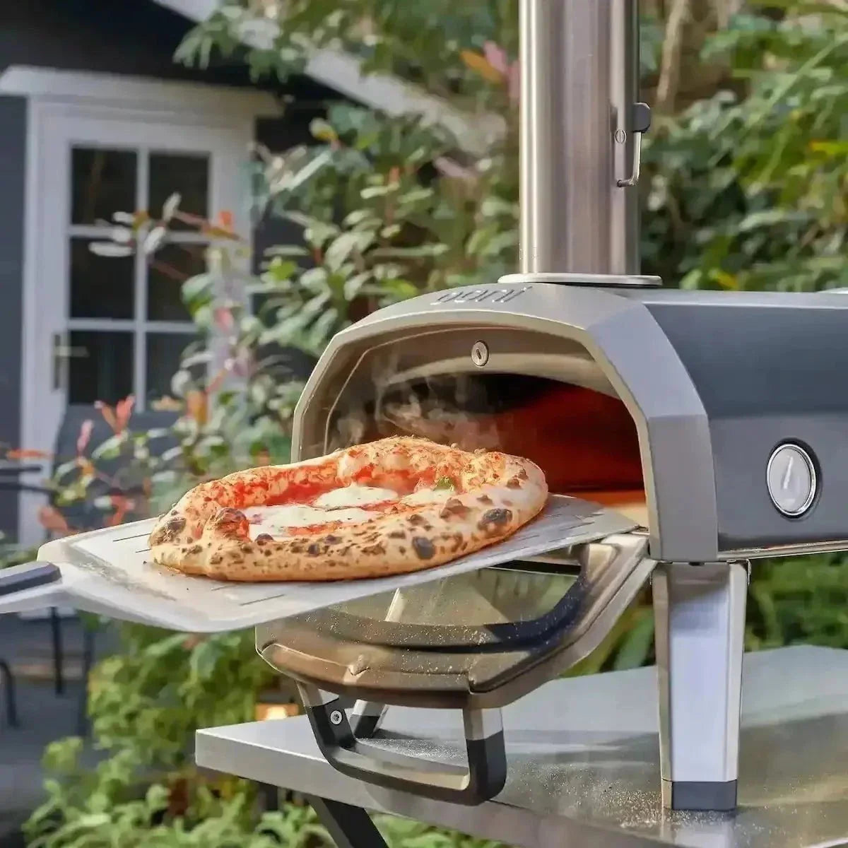 Ooni Karu 12G Multi-Fuel Pizza Oven - Image 11