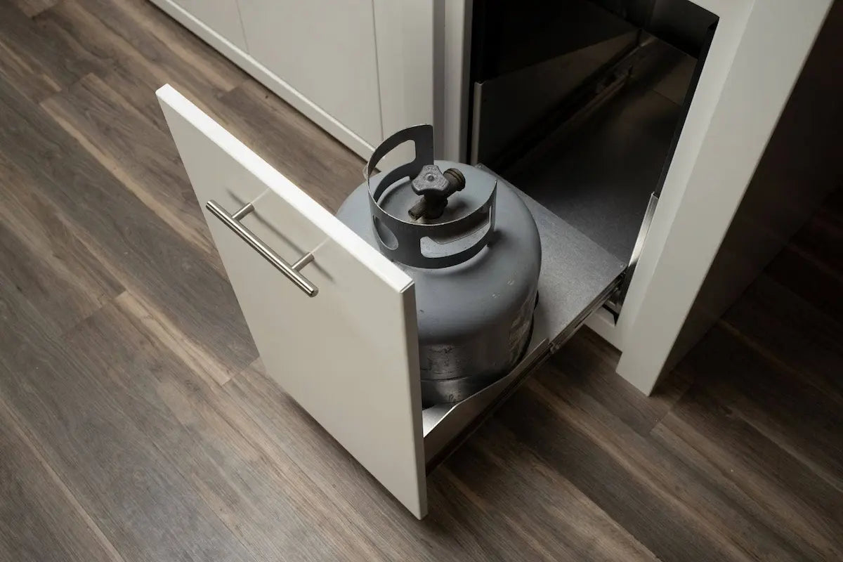 Stoll 71 Grill Island with Napoleon BIG32RB BBQ Grill Matte Black - White Cabinet with Darkened Iron Countertop - Image 3